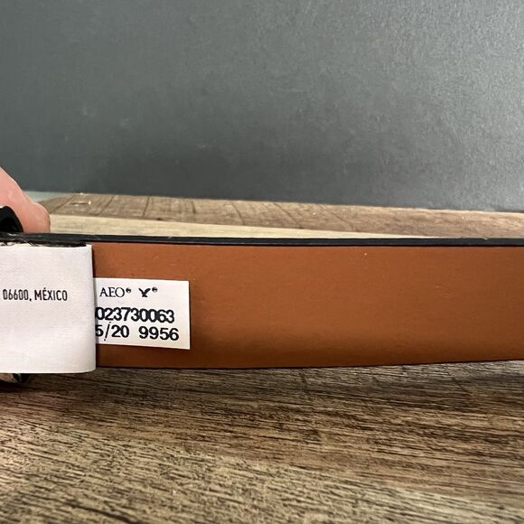 American Eagle Grey Genuine Cow Leather Snake Print Belt Size Medium, New - Picture 3 of 12